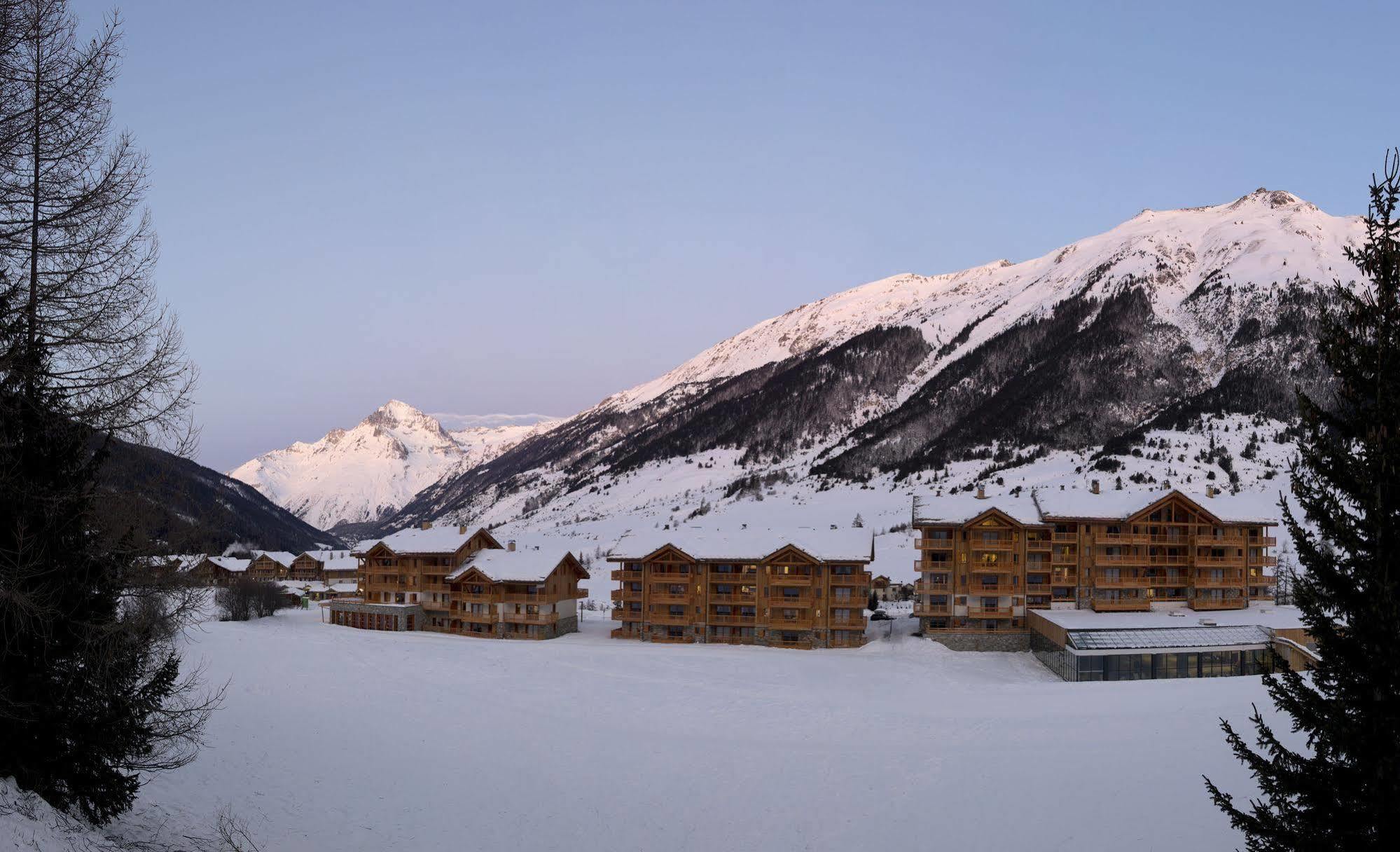 Cgh Residences & Spas Les Chalets De Flambeau Lanslebourg-Mont-Cenis Exterior photo